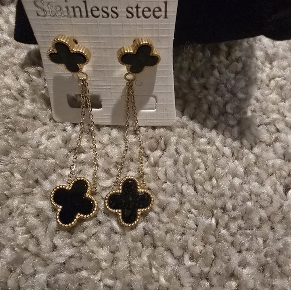 18kgp Fashion earings - Picture 5 of 6